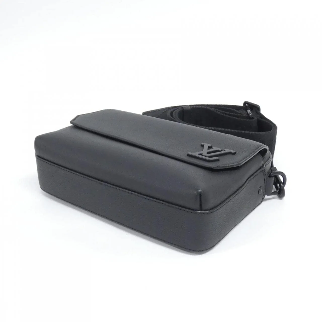 LOUIS VUITTON M22482 Shoulder Lambskin 黑色 羊皮 中古品A - 縮圖 3