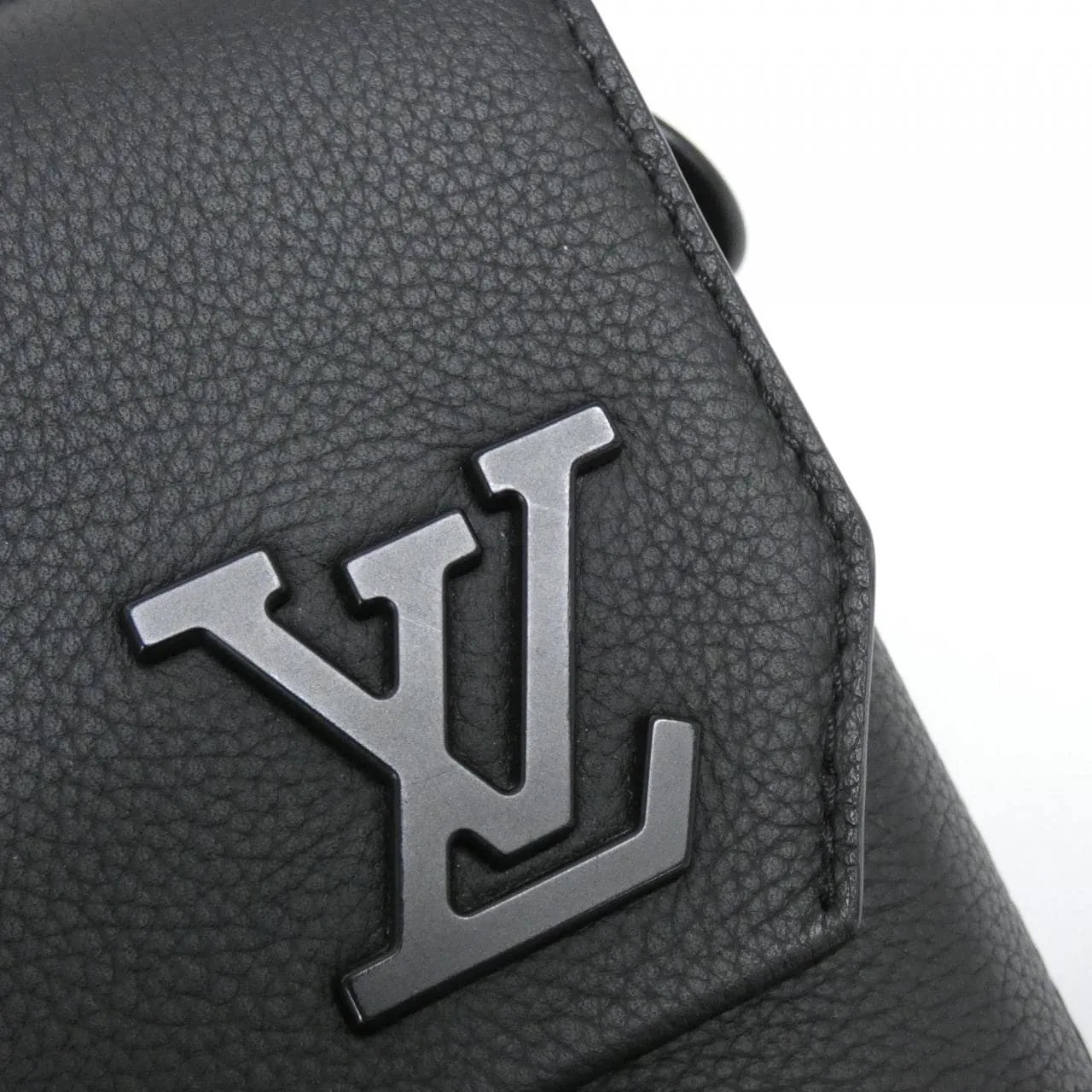 LOUIS VUITTON M22482 Shoulder Lambskin 黑色 羊皮 中古品A - 縮圖 6