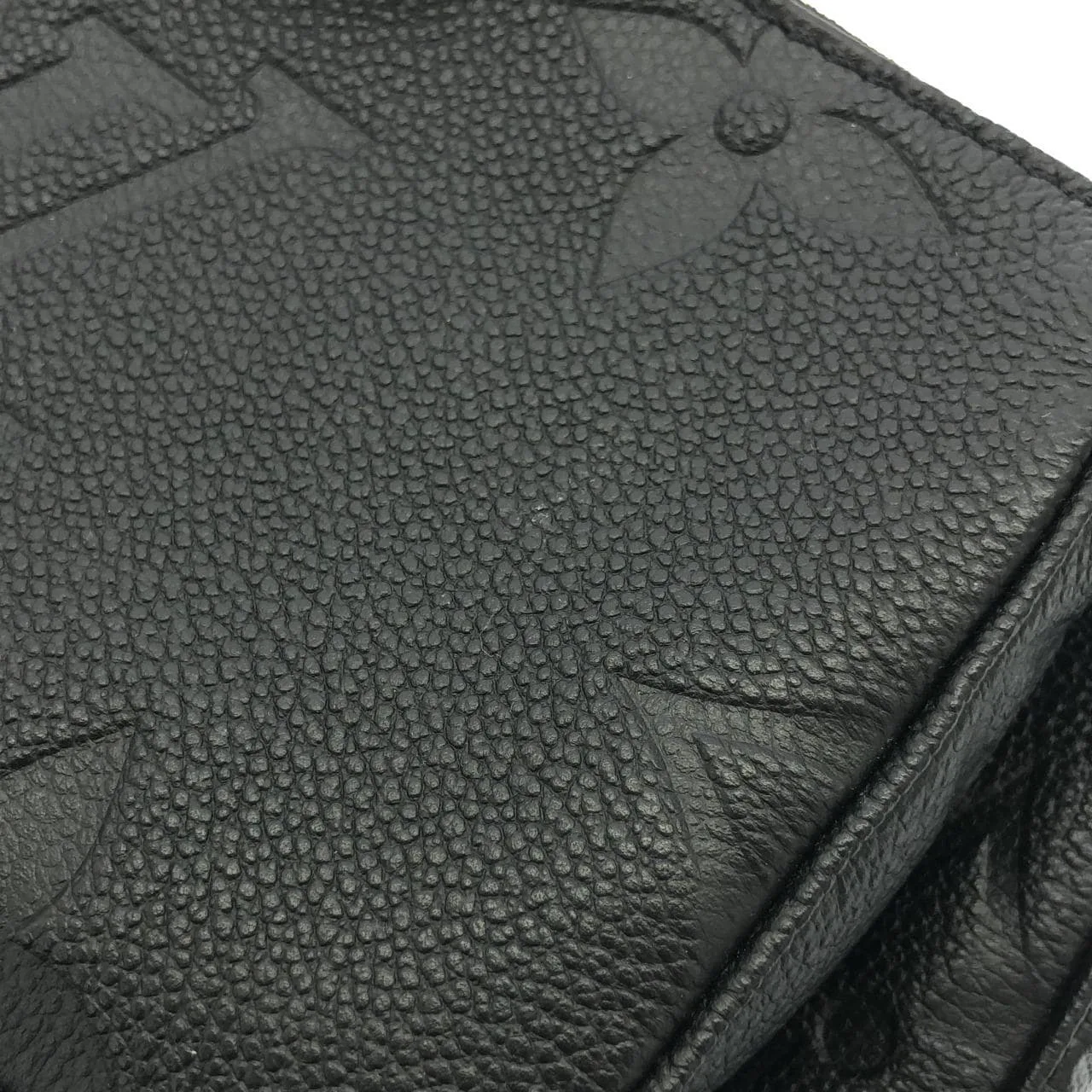 LOUIS VUITTON Pochette M80399 Shoulder Monogram Black Monogram Rank A - Thumbnail 6