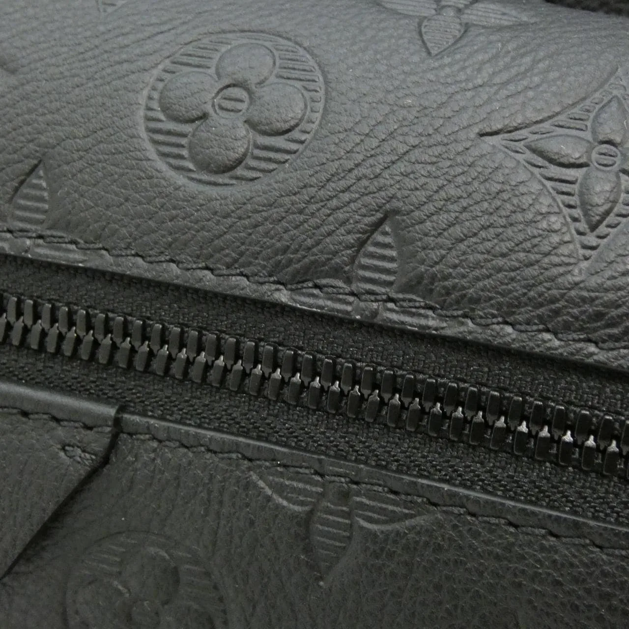 LOUIS VUITTON Discovery M46553 背包 Monogram 黑色 Monogram 中古品A - 縮圖 7