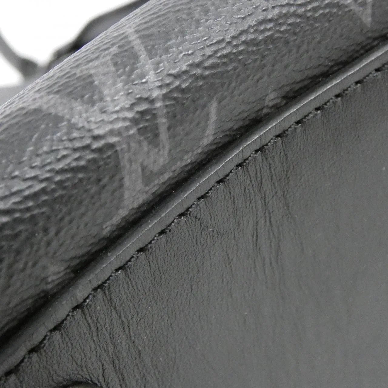 LOUIS VUITTON Eclipse M44733 手提包 Monogram 3