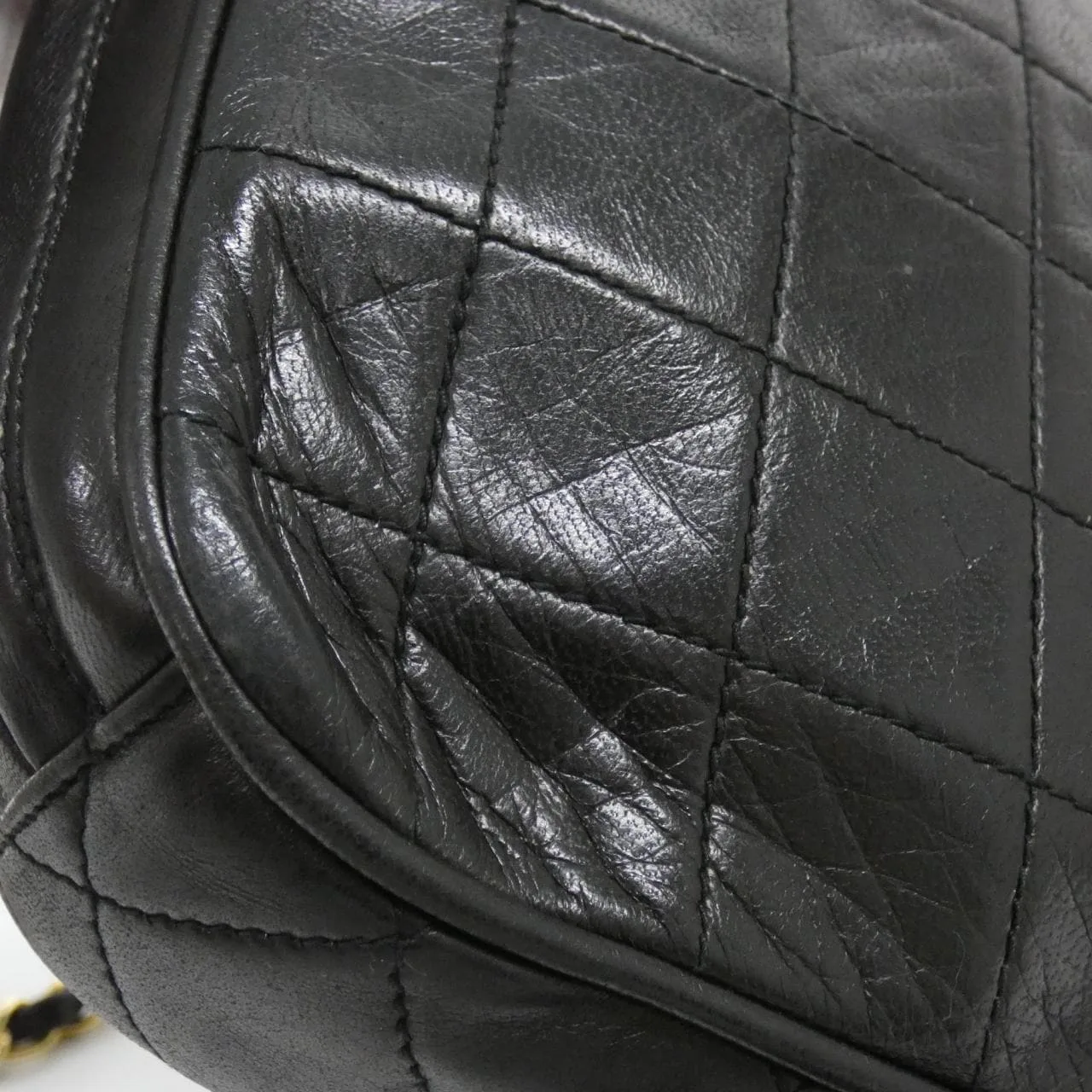 CHANEL Shoulder Lambskin 4