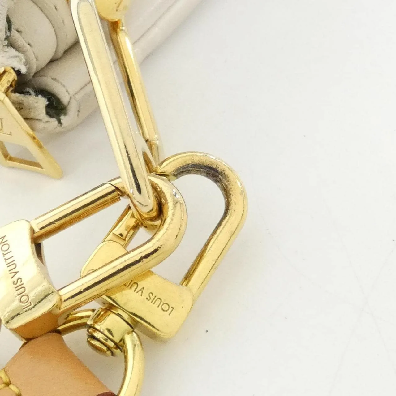 LOUIS VUITTON M21262 Shoulder Lambskin 黑色 羊皮 中古品B - 縮圖 5