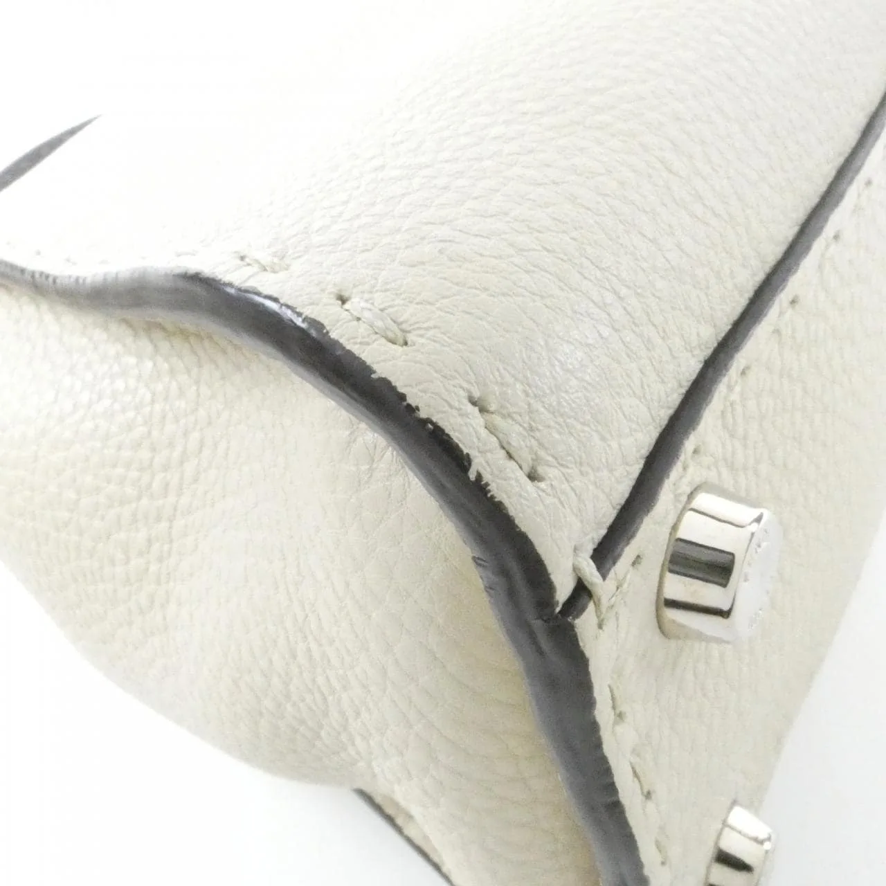 FENDI Peekaboo 8BN290 3PE 手提包 2