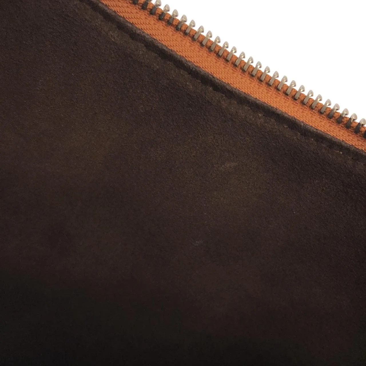 LOUIS VUITTON M80794 Shoulder Epi 8