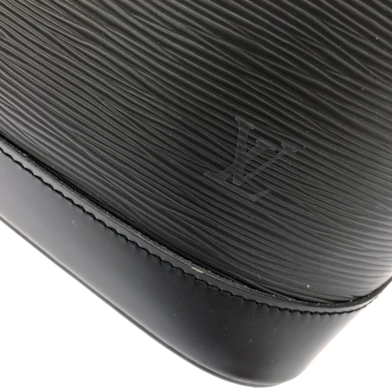 LOUIS VUITTON Alma M52142 Handbag Epi 3