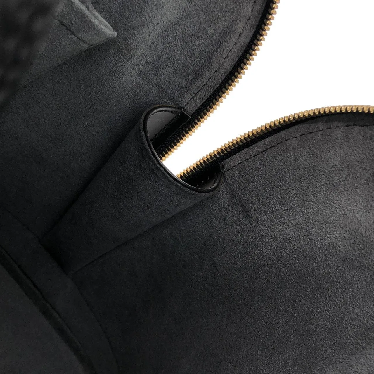 LOUIS VUITTON Alma M52142 Handbag Epi 9