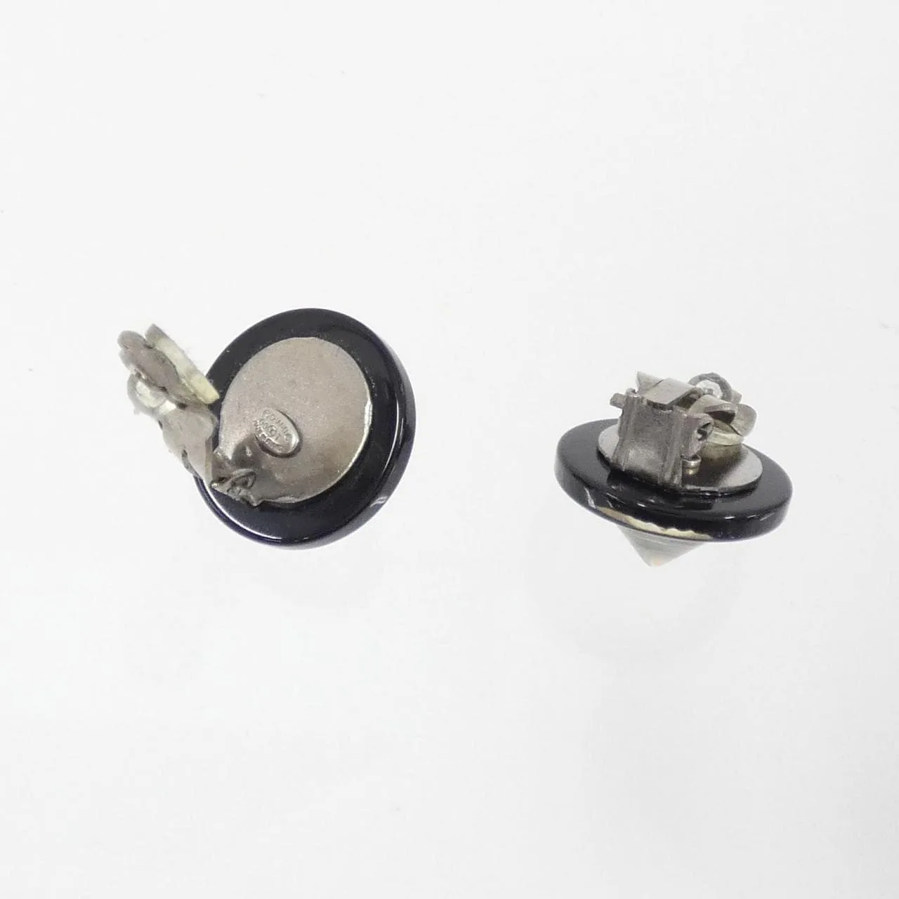 CHANEL Accessories 3