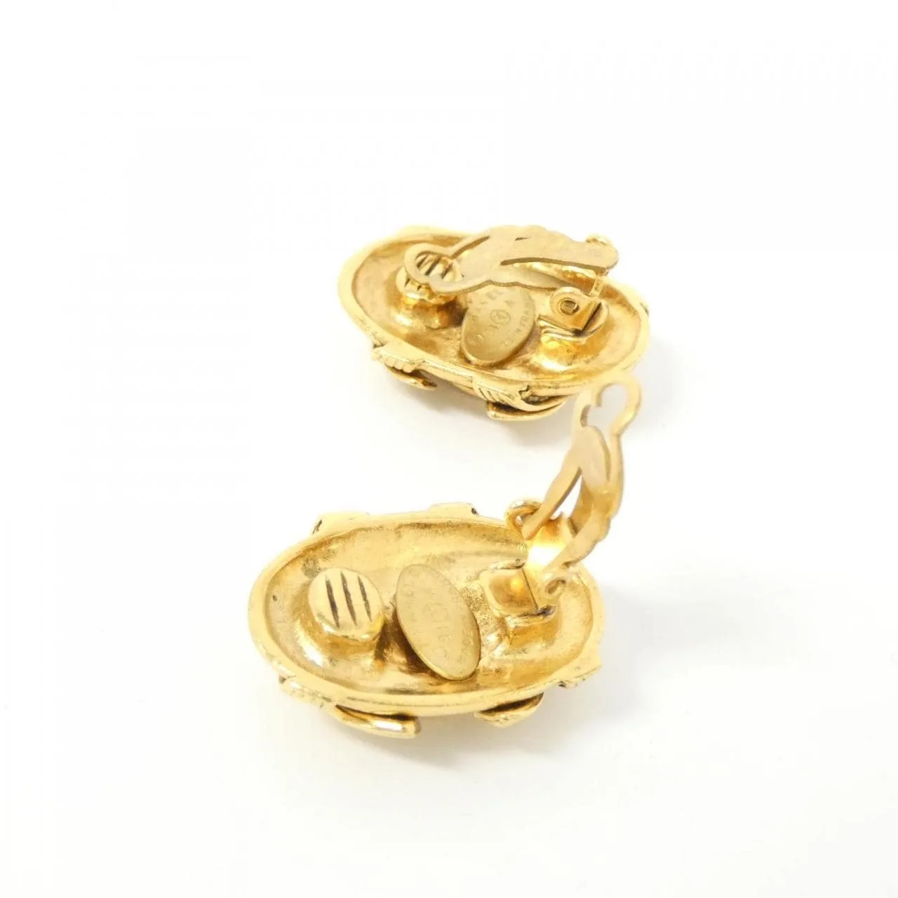 CHANEL Accessories 3