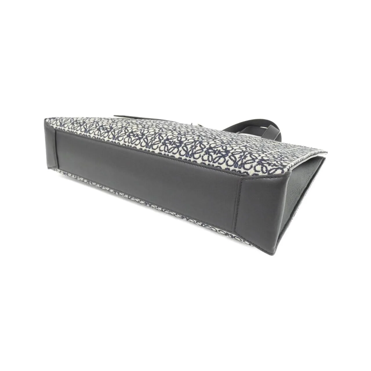 LOEWE B692K96X02 Tote Lambskin Lambskin New - Thumbnail 2