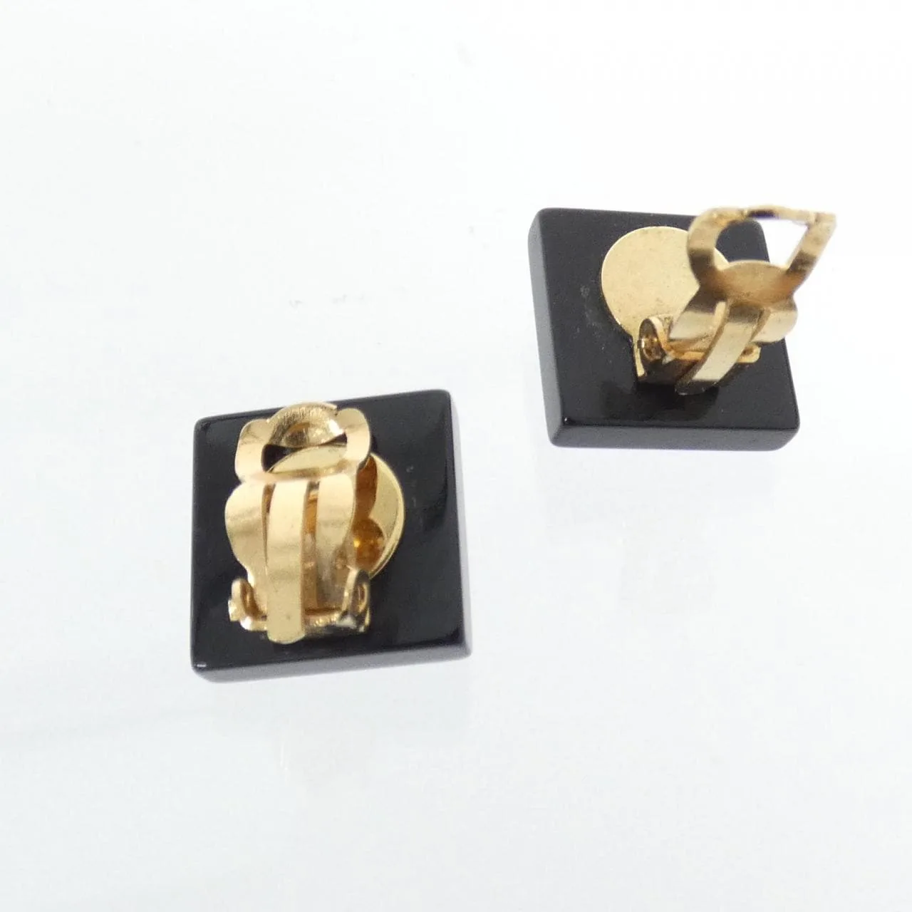 CHANEL Accessories 3