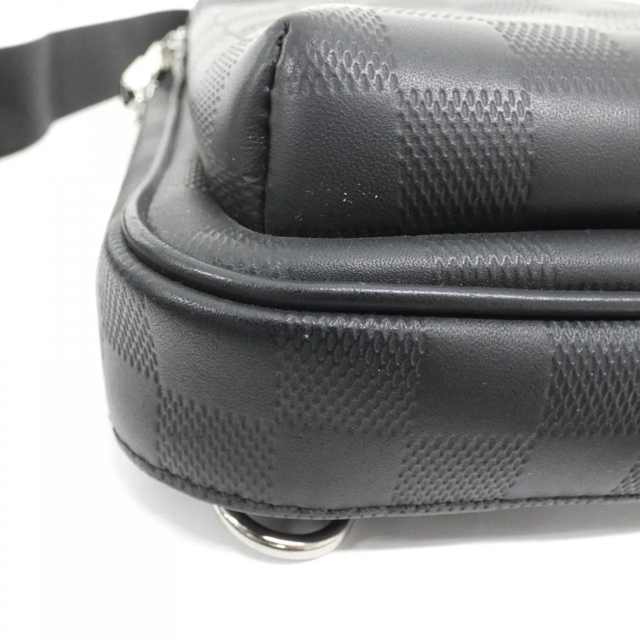 LOUIS VUITTON Avenue N45303 Shoulder Damier 3