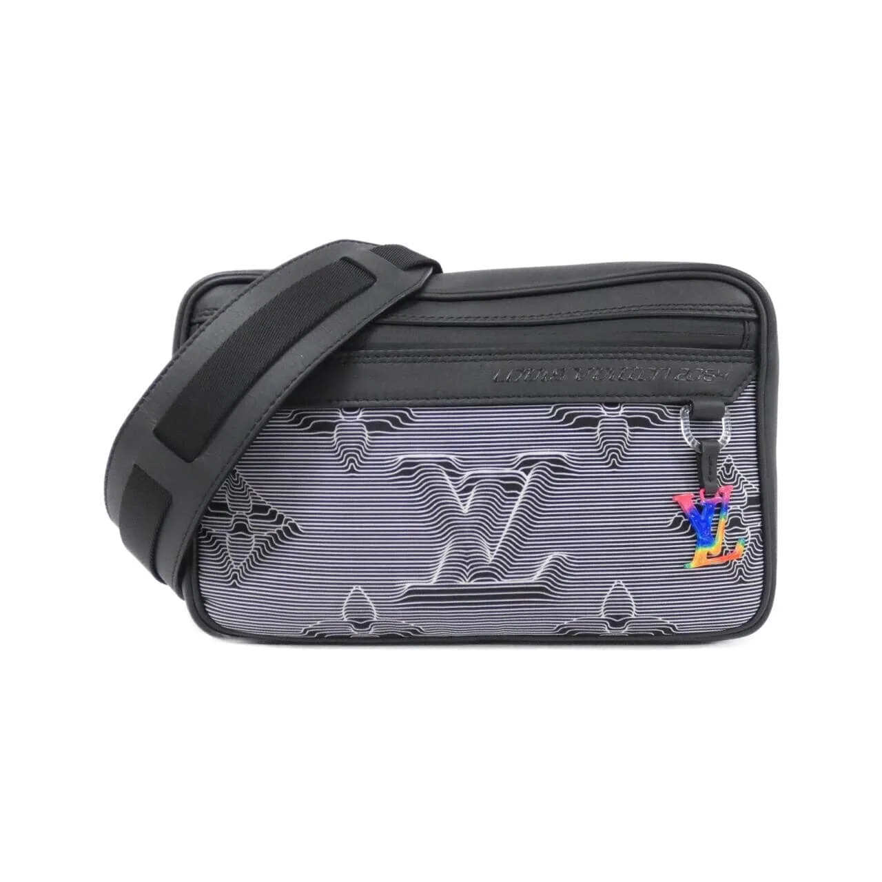 LOUIS VUITTON M55698 Shoulder Nylon