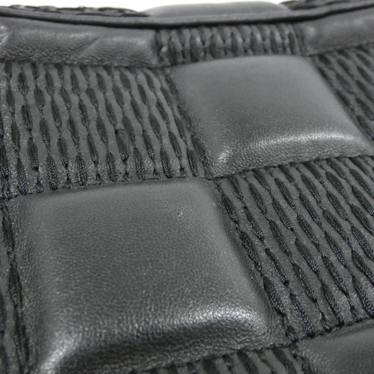 LOUIS VUITTON M59116 肩背包 Damier 4