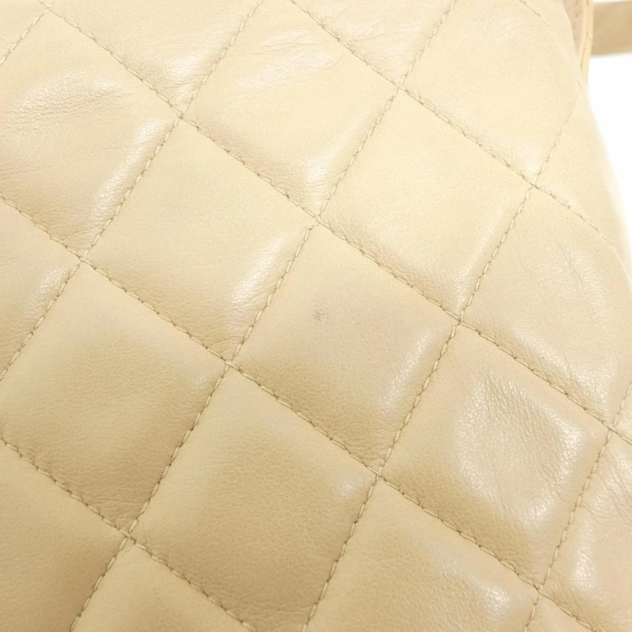 CHANEL Shoulder Lambskin 4