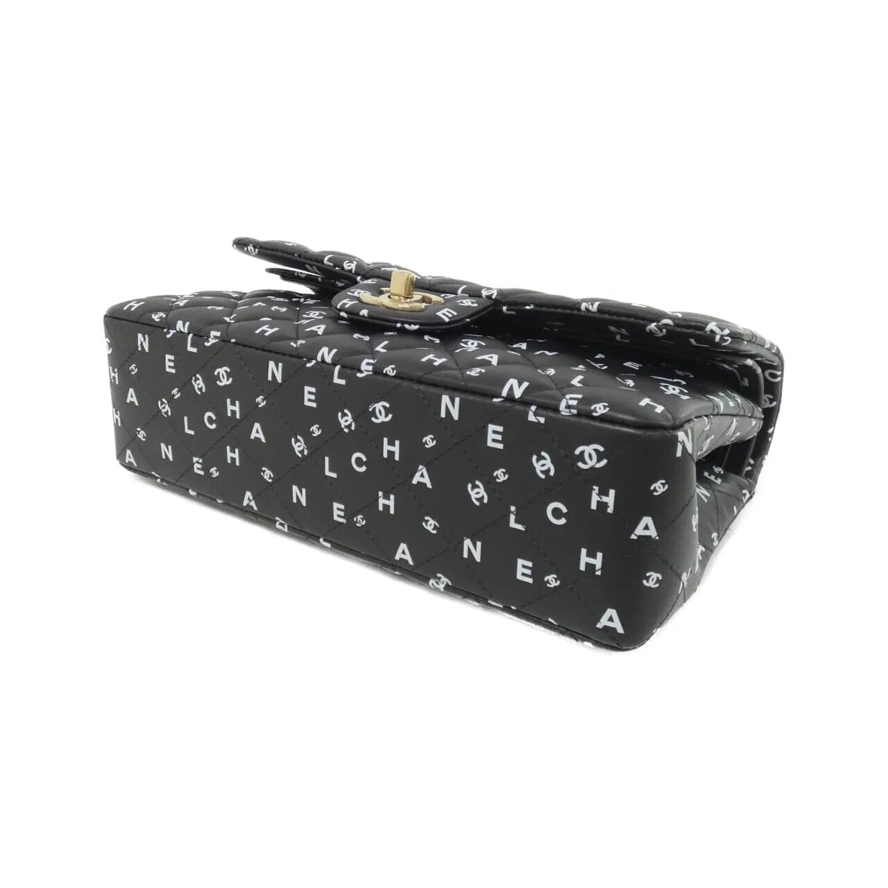 CHANEL Matelasse 1113 Shoulder Lambskin 3