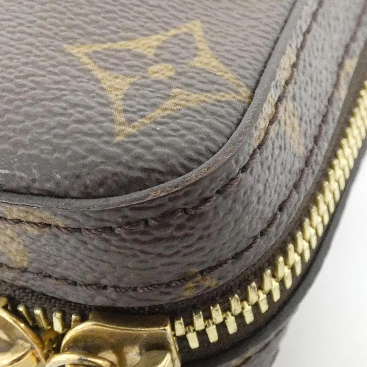 LOUIS VUITTON Soft Trunk M68494 肩背包 Monogram 3