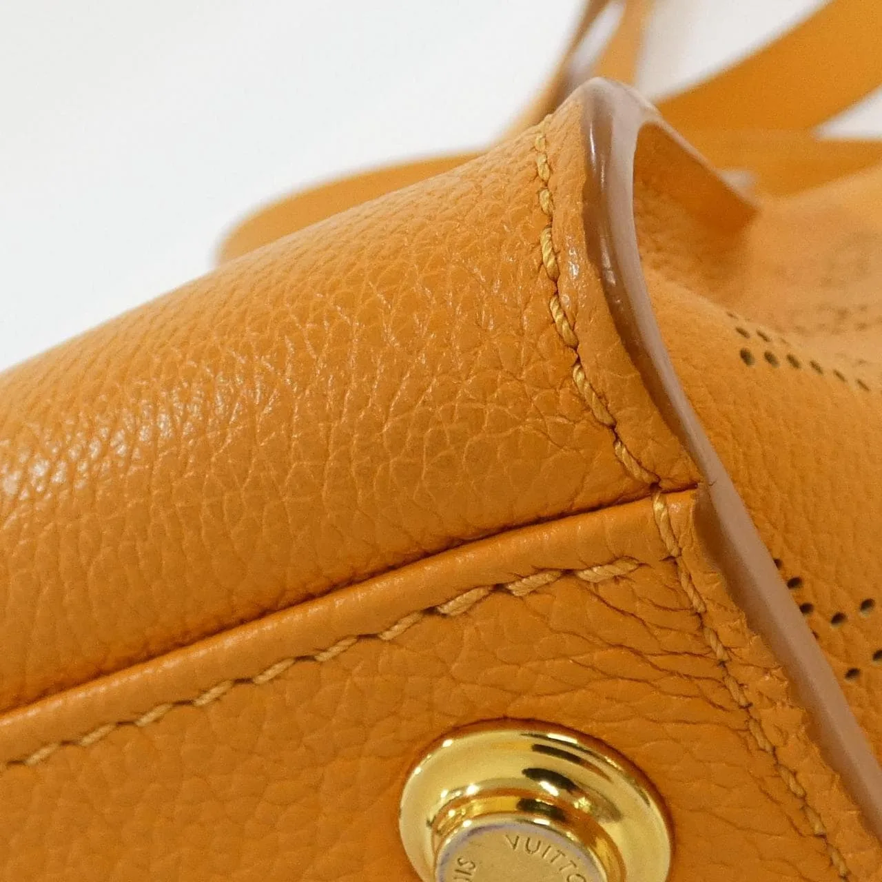 LOUIS VUITTON M57730 手提包 3