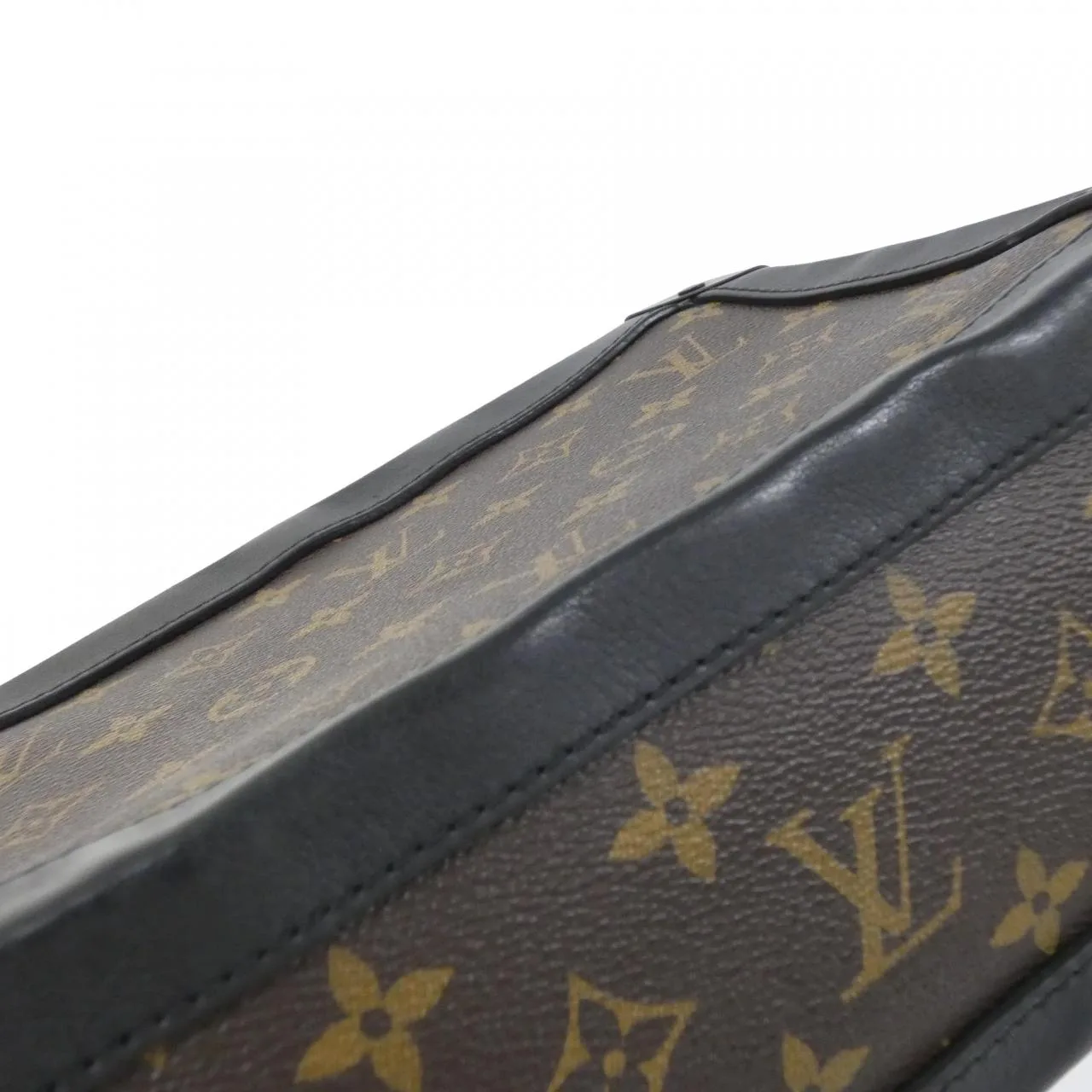 LOUIS VUITTON Soft Trunk M44478 肩背包 Monogram 3