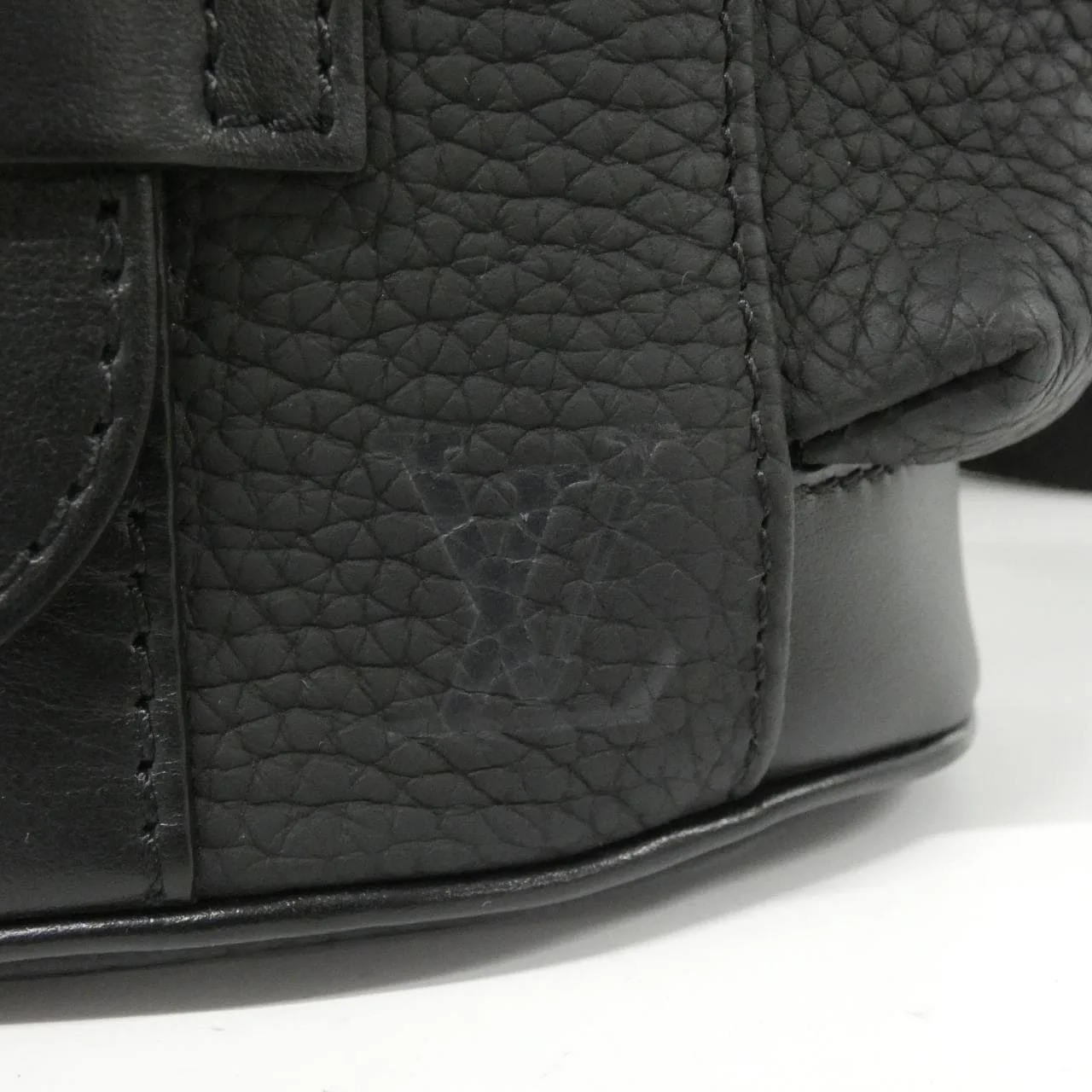 LOUIS VUITTON Christopher M58495 Shoulder 4