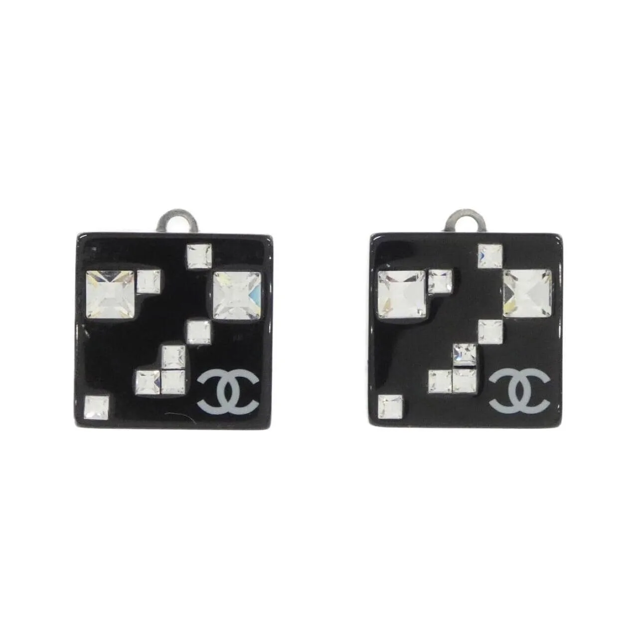 CHANEL Accessories