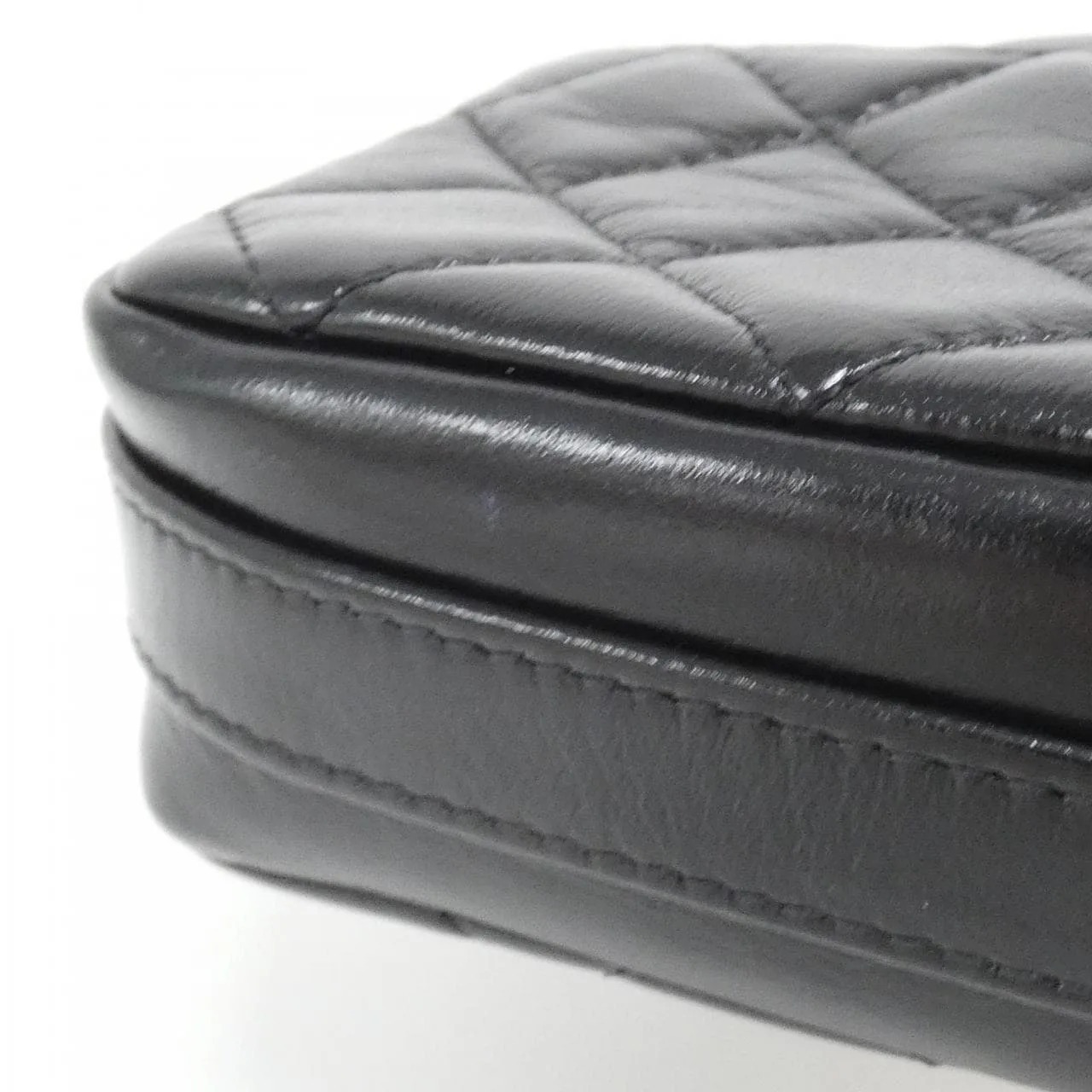 CHANEL Wallet Lambskin 4
