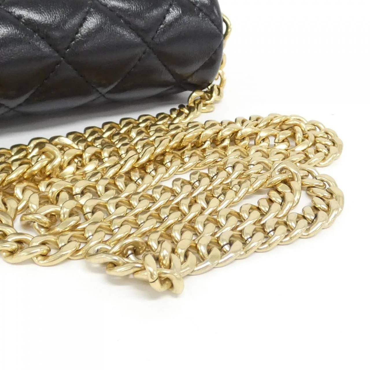 CHANEL Wallet Lambskin 5