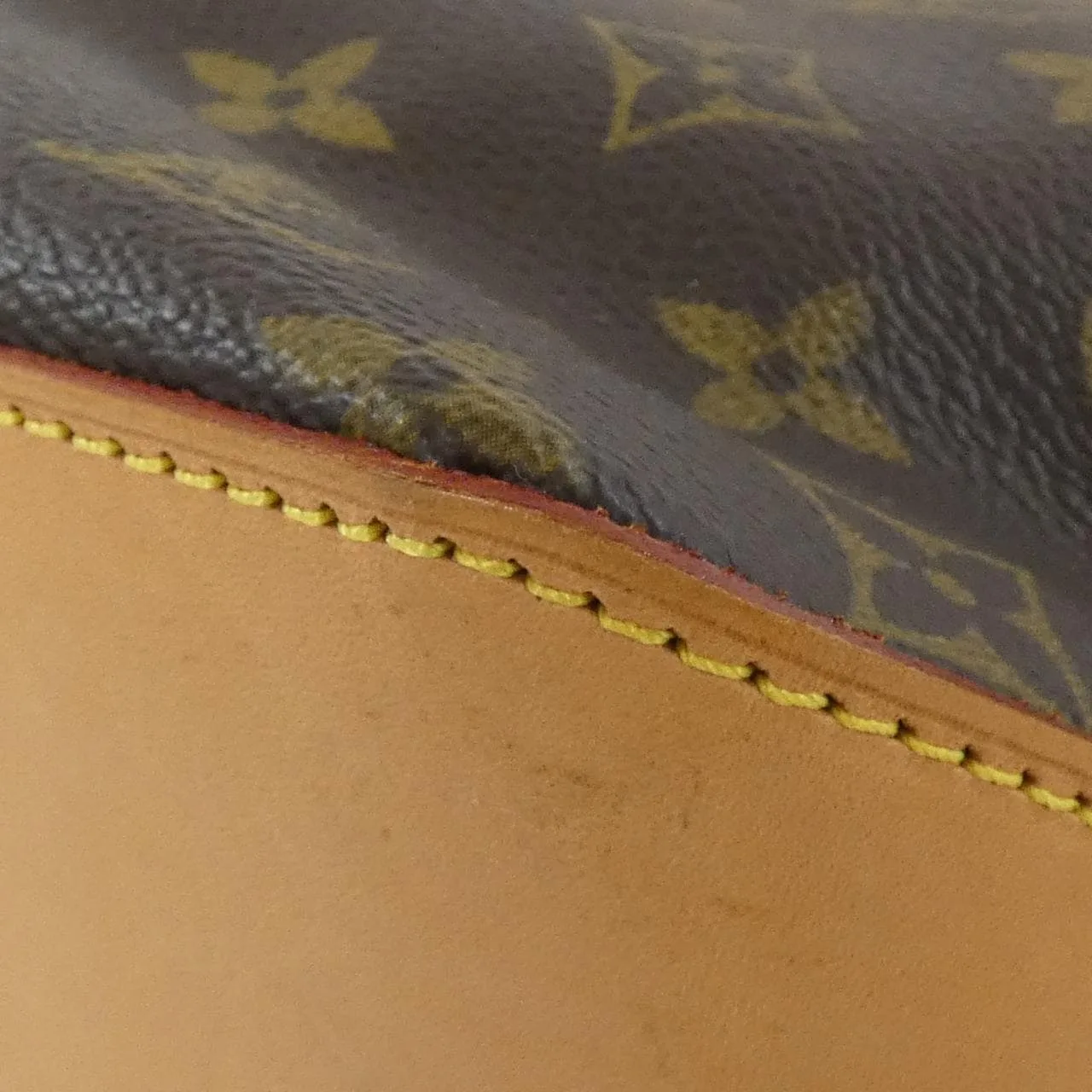 LOUIS VUITTON Trotteur M51240 Shoulder Monogram 2