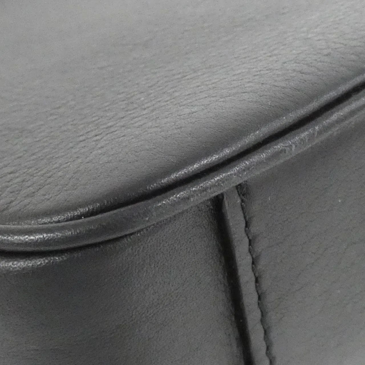 LOUIS VUITTON M80450 肩背包 3