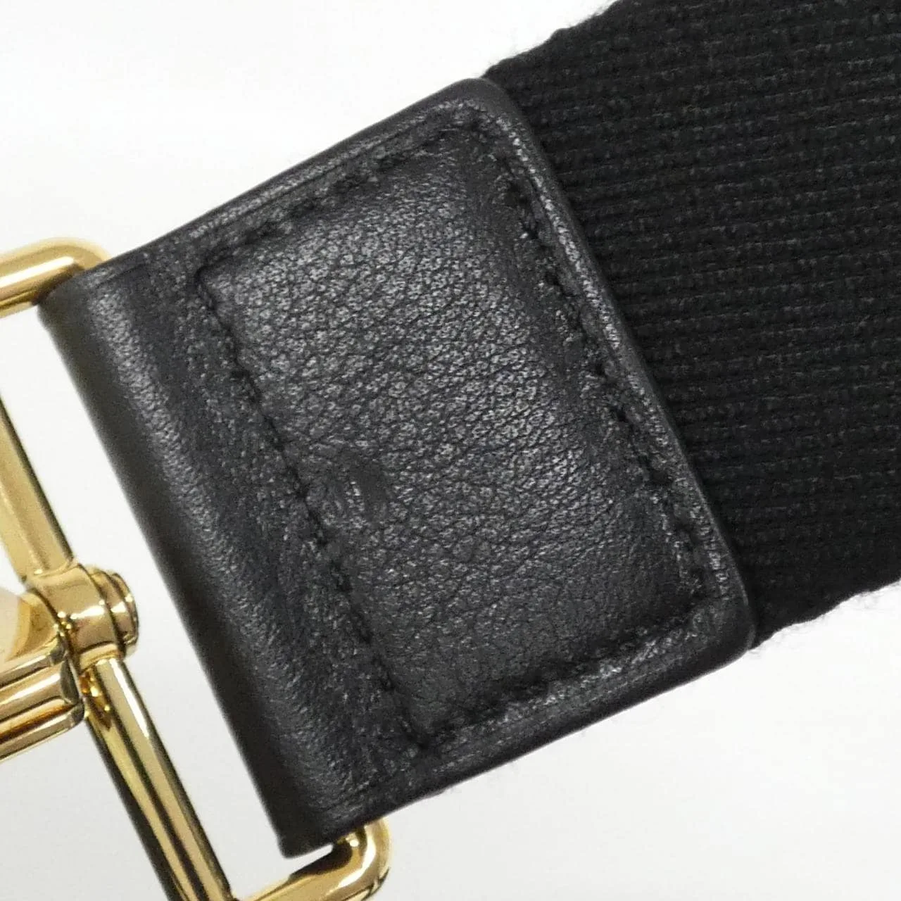 LOUIS VUITTON M80450 肩背包 5