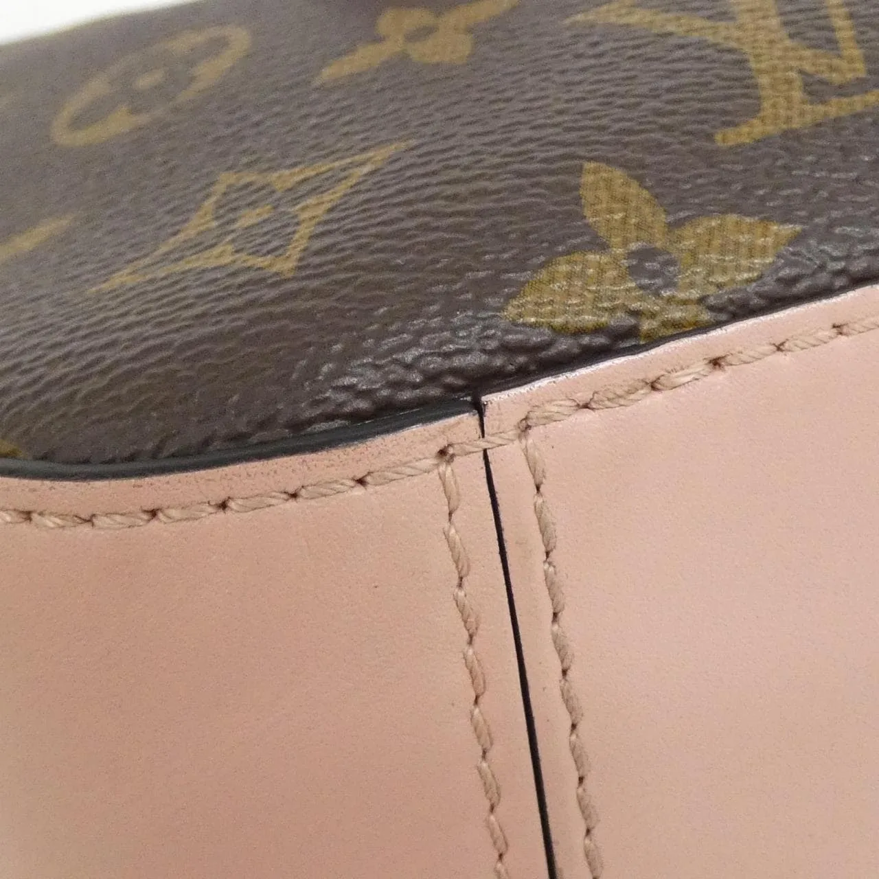 LOUIS VUITTON M44442 肩背包 Monogram 3