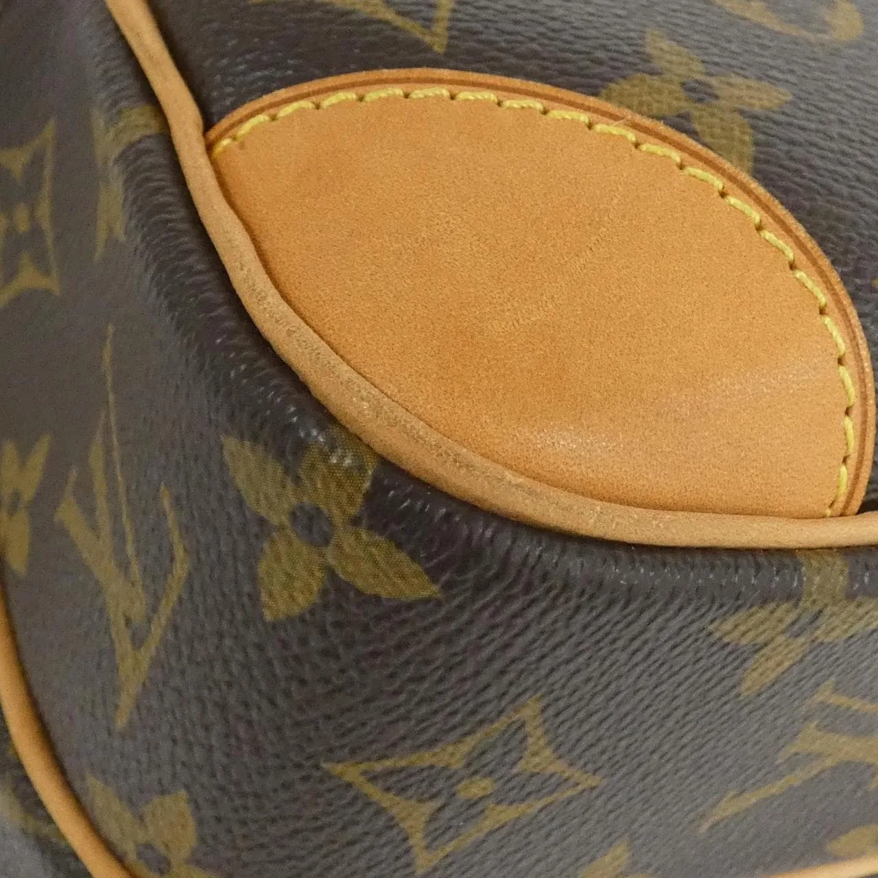 LOUIS VUITTON Nile M45244 Shoulder Monogram 3