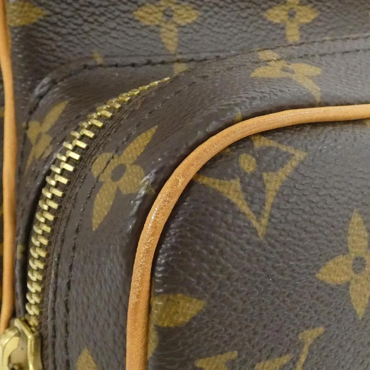 LOUIS VUITTON Nile M45244 Shoulder Monogram 5