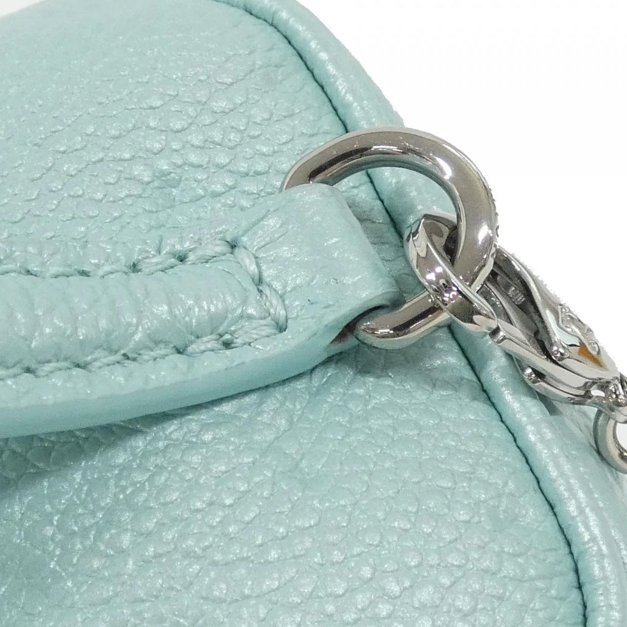 LOUIS VUITTON M82193 小袋 Monogram 4