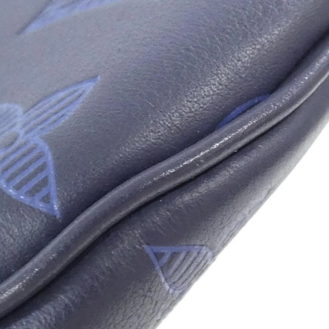 LOUIS VUITTON Discovery M45729 肩背包 Monogram 3