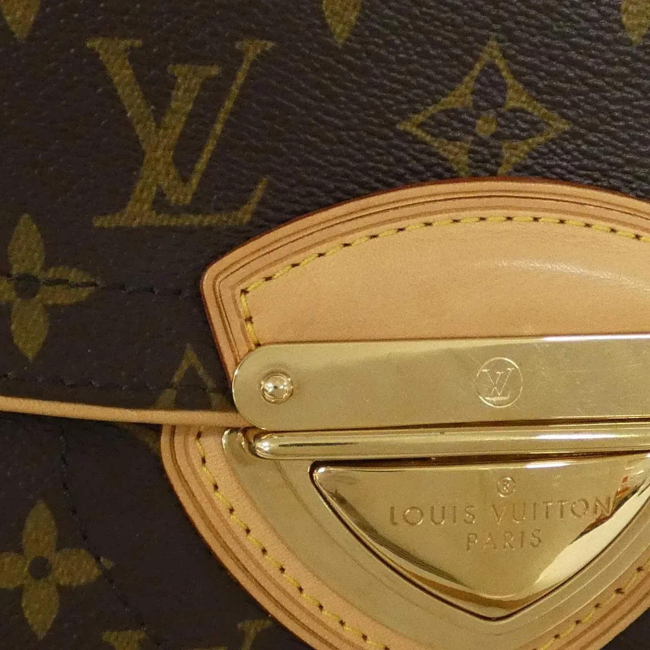 LOUIS VUITTON M40120 Shoulder Monogram 4