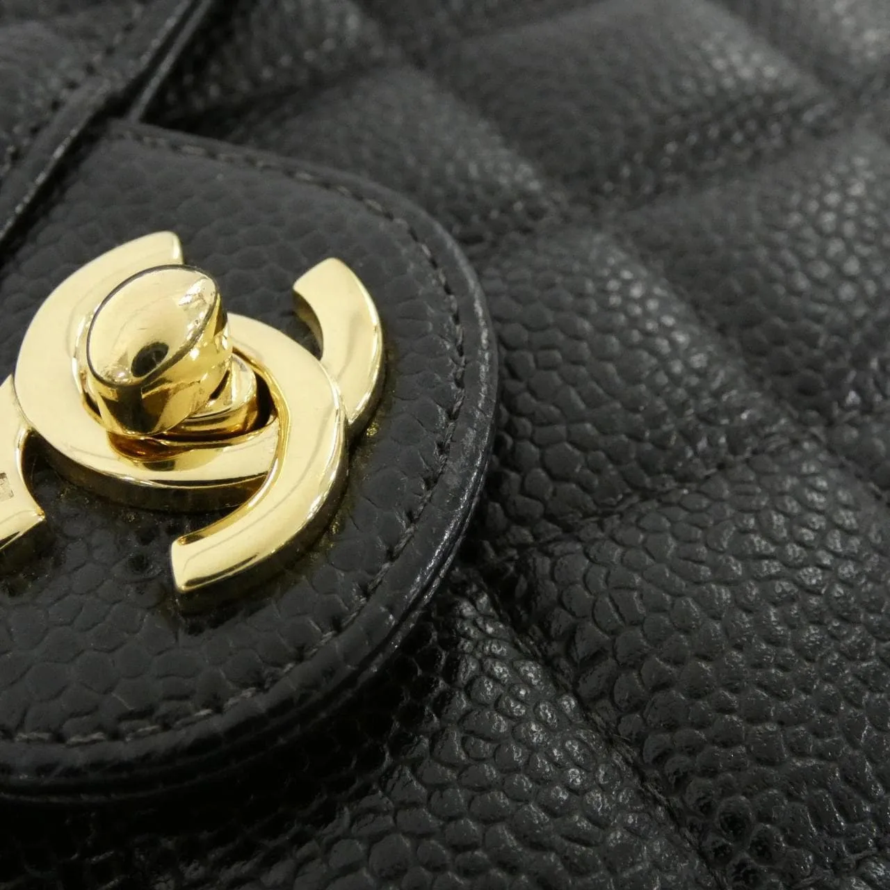 CHANEL Matelasse 1115 Shoulder Grained Calfskin 5
