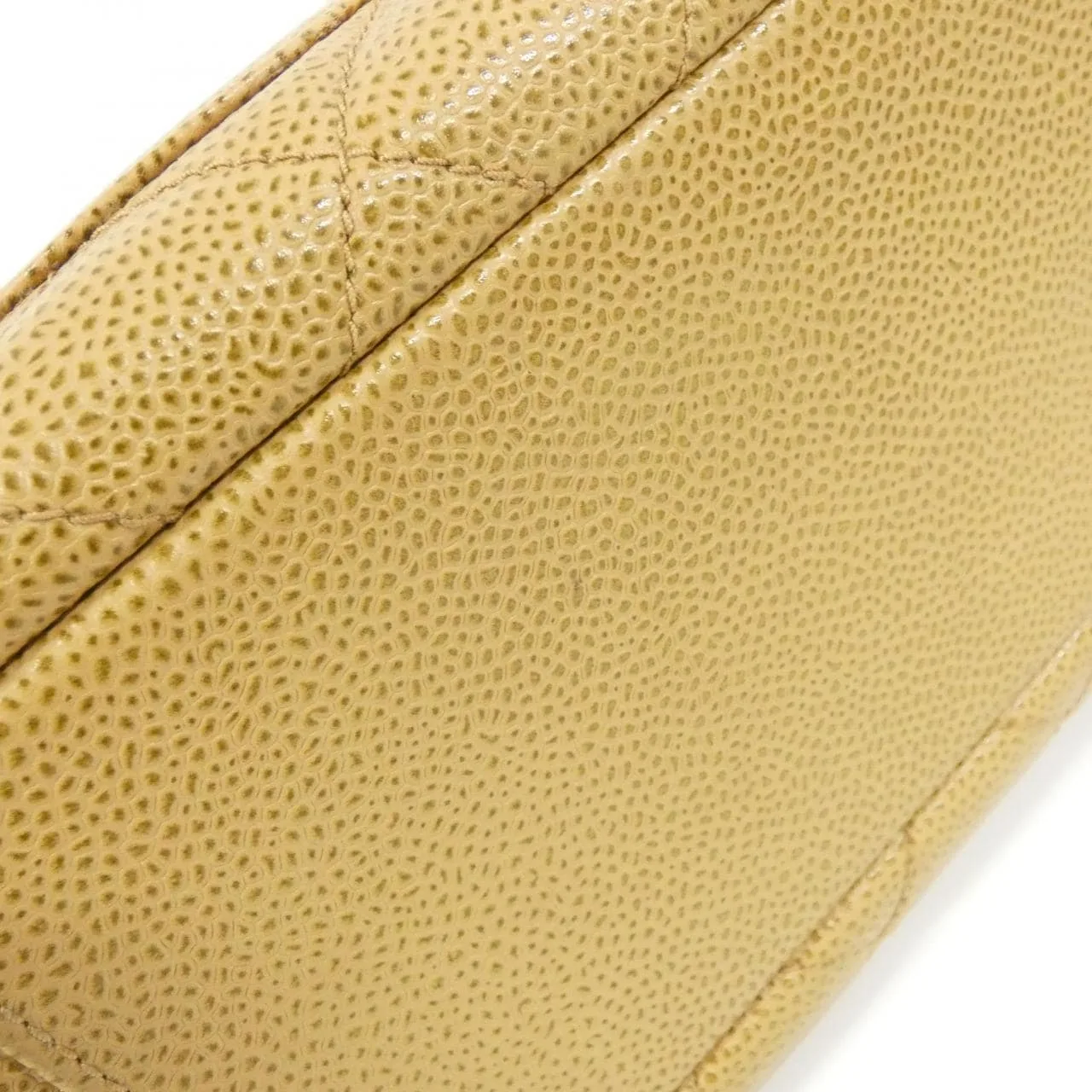 CHANEL Matelasse 20993 Shoulder Grained Calfskin 4