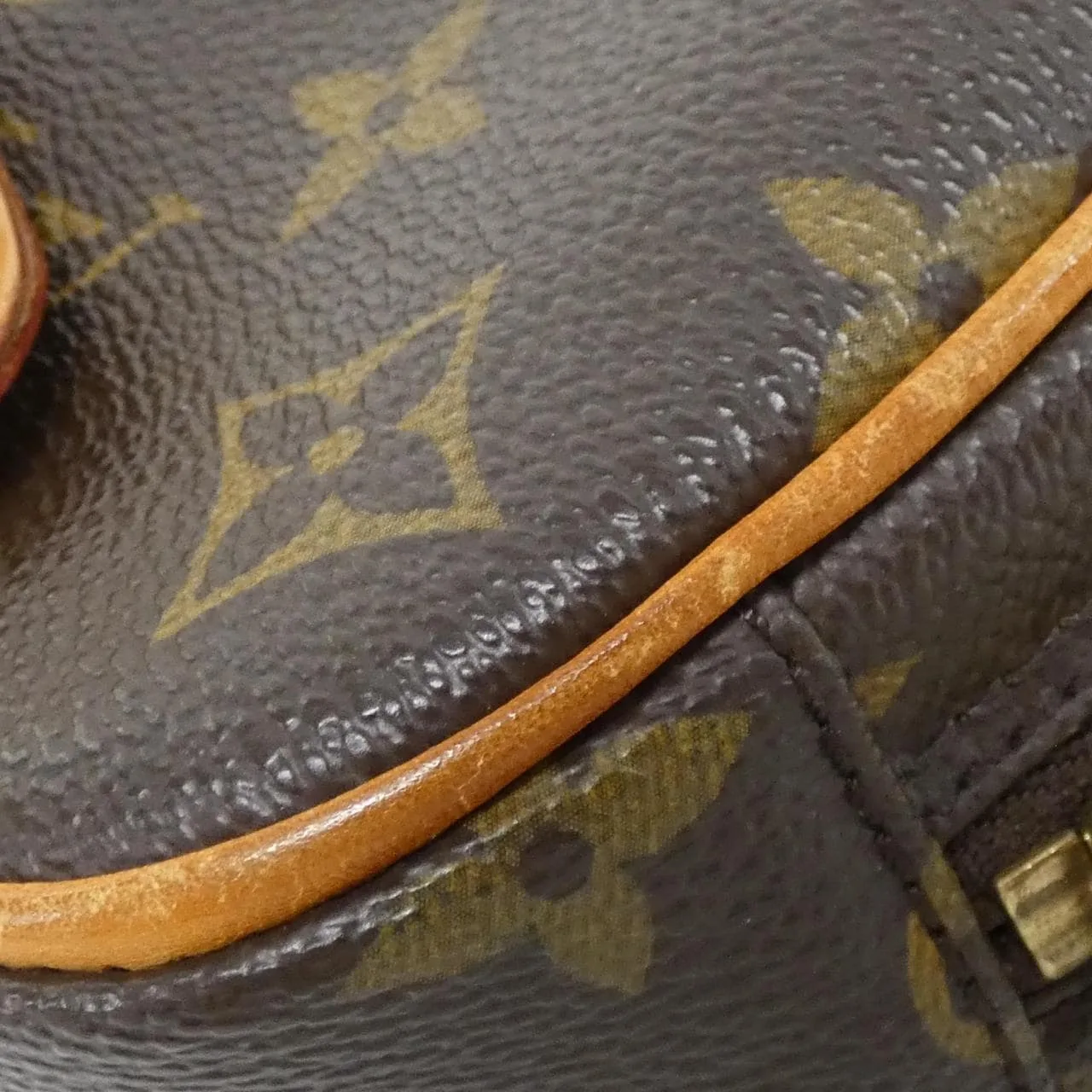 LOUIS VUITTON Pochette M51870 Shoulder Monogram 3