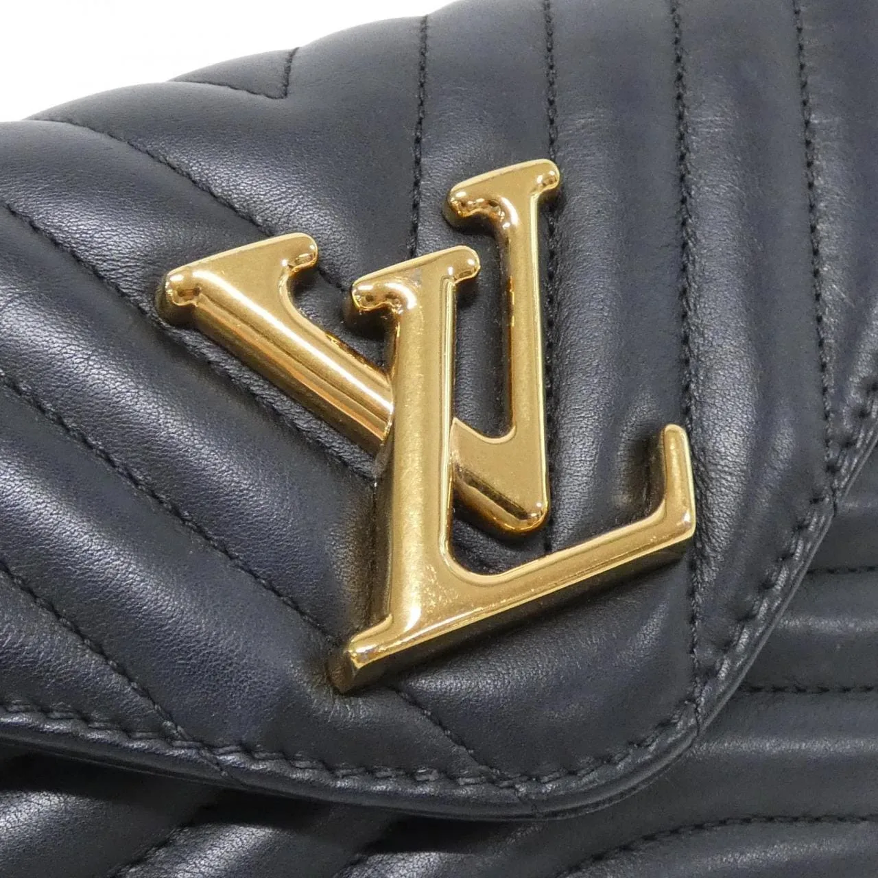 LOUIS VUITTON Pochette M56461 Shoulder 4