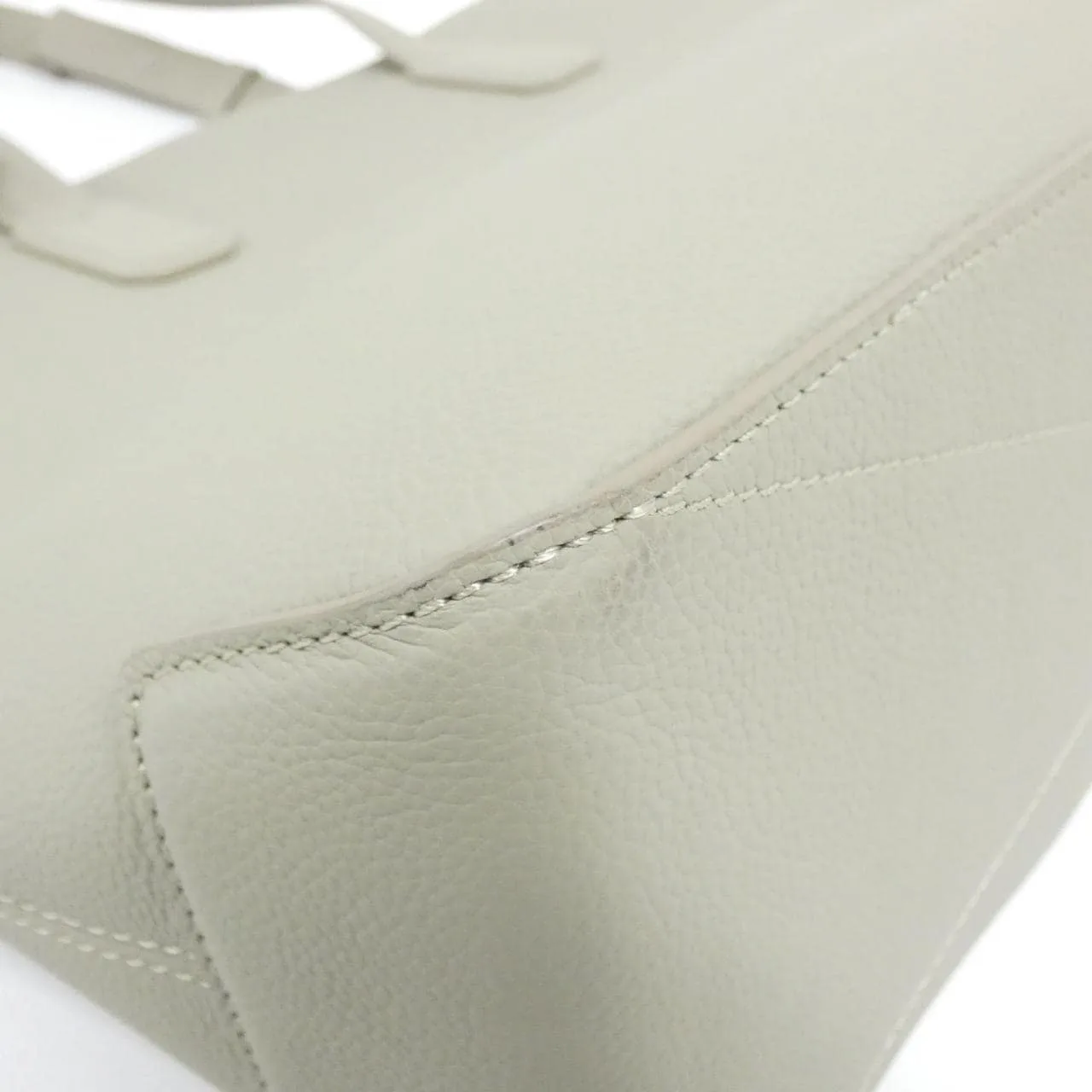 LOUIS VUITTON M22506 Tote Lambskin 3