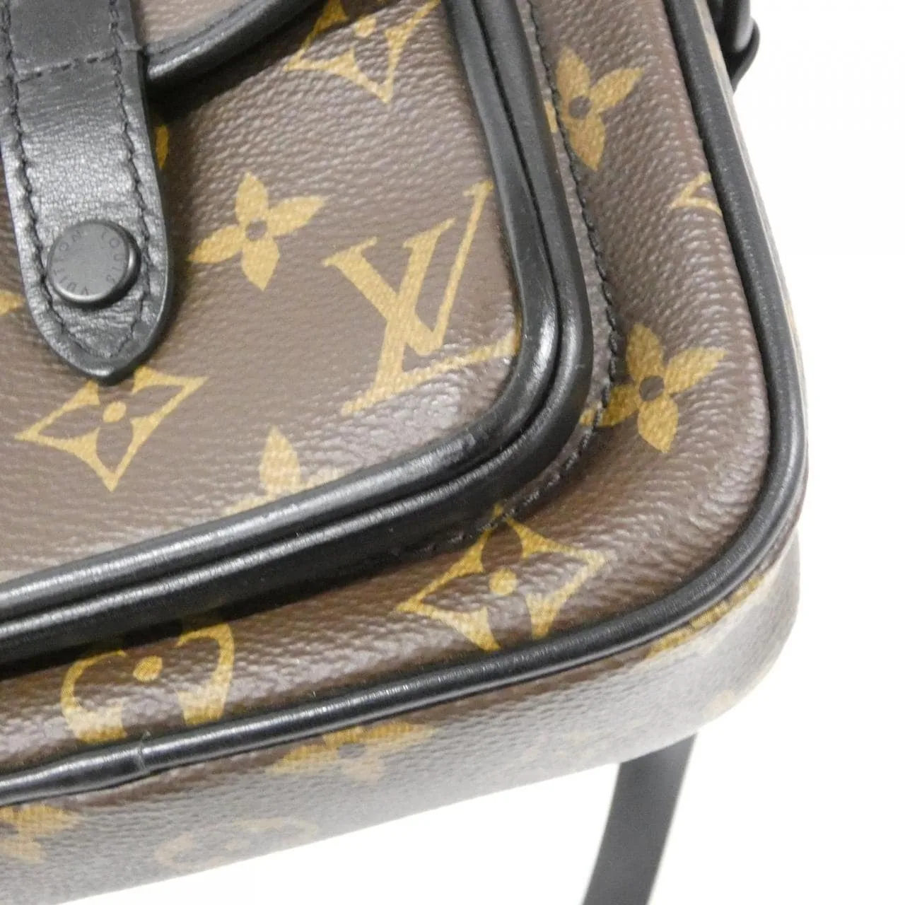 LOUIS VUITTON Christopher M69404 Shoulder Monogram 4