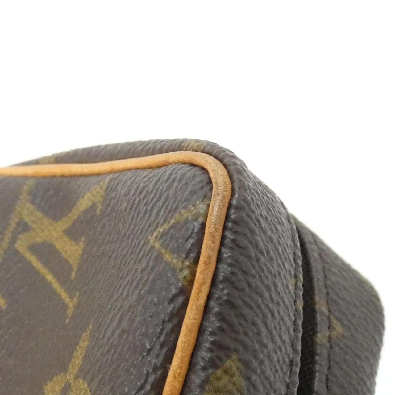 LOUIS VUITTON M58030 Pouch Monogram 3