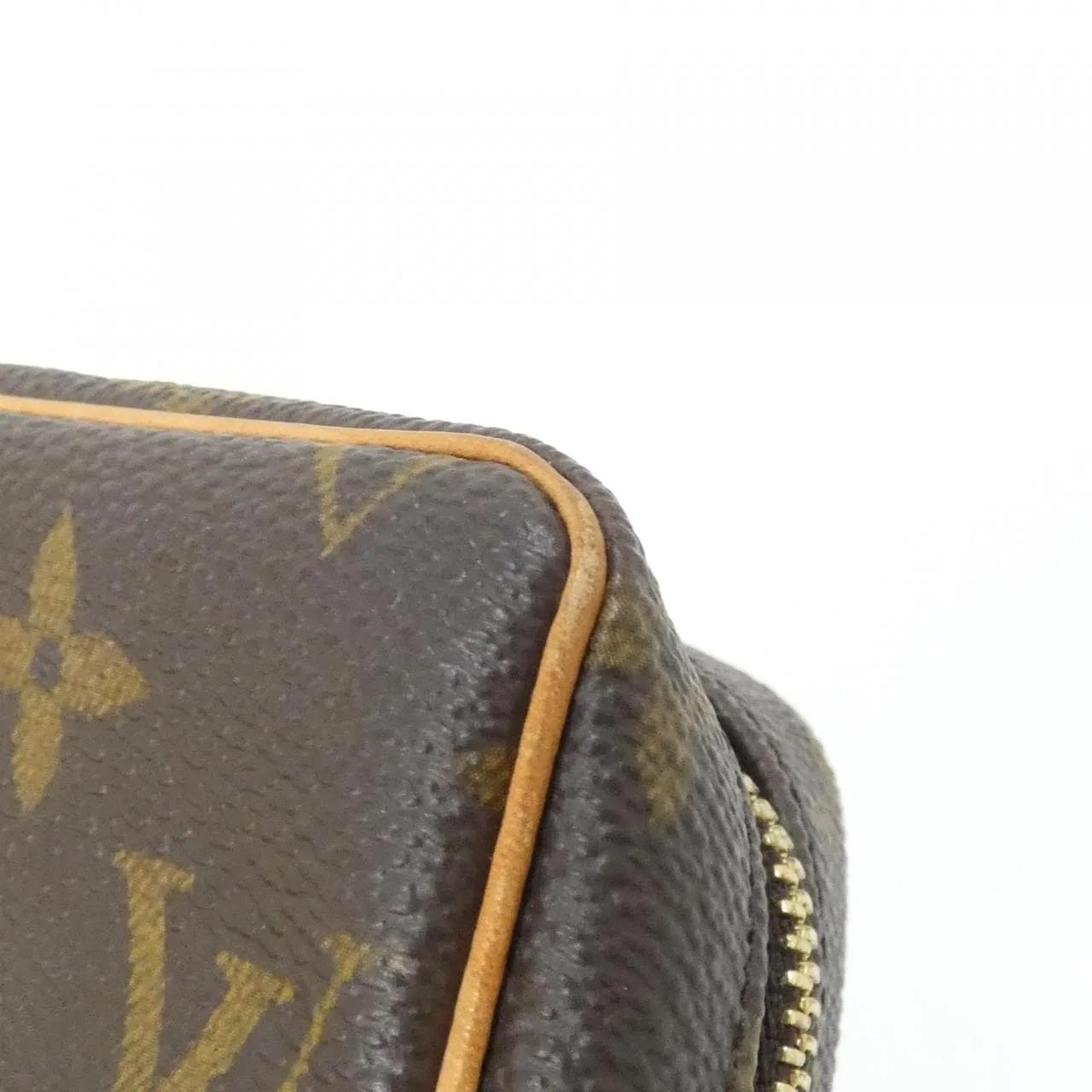 LOUIS VUITTON M58030 Pouch Monogram 4
