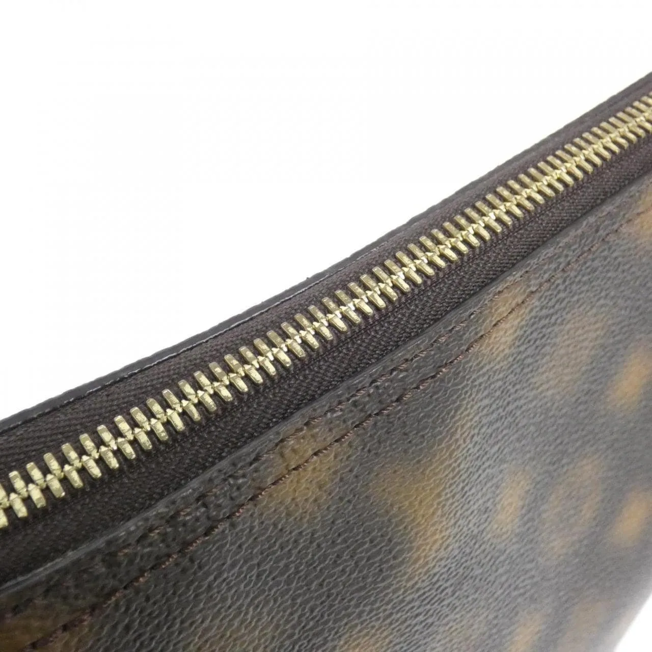 LOUIS VUITTON M46241 肩背包 Monogram 3
