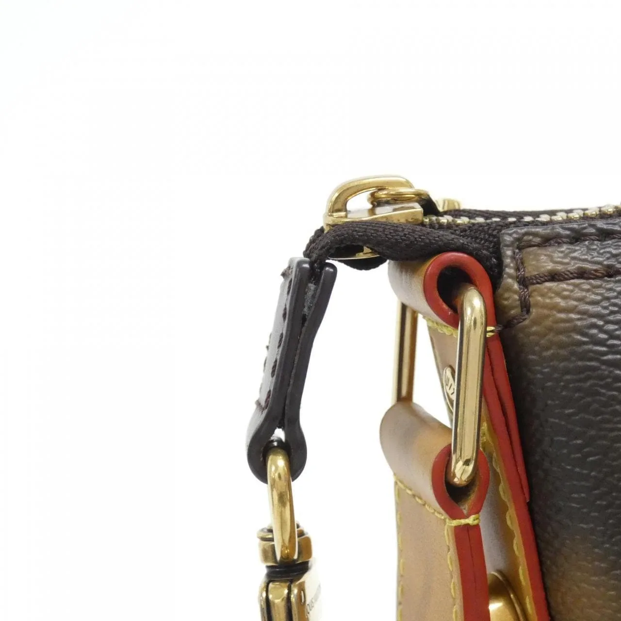 LOUIS VUITTON M46241 肩背包 Monogram 4