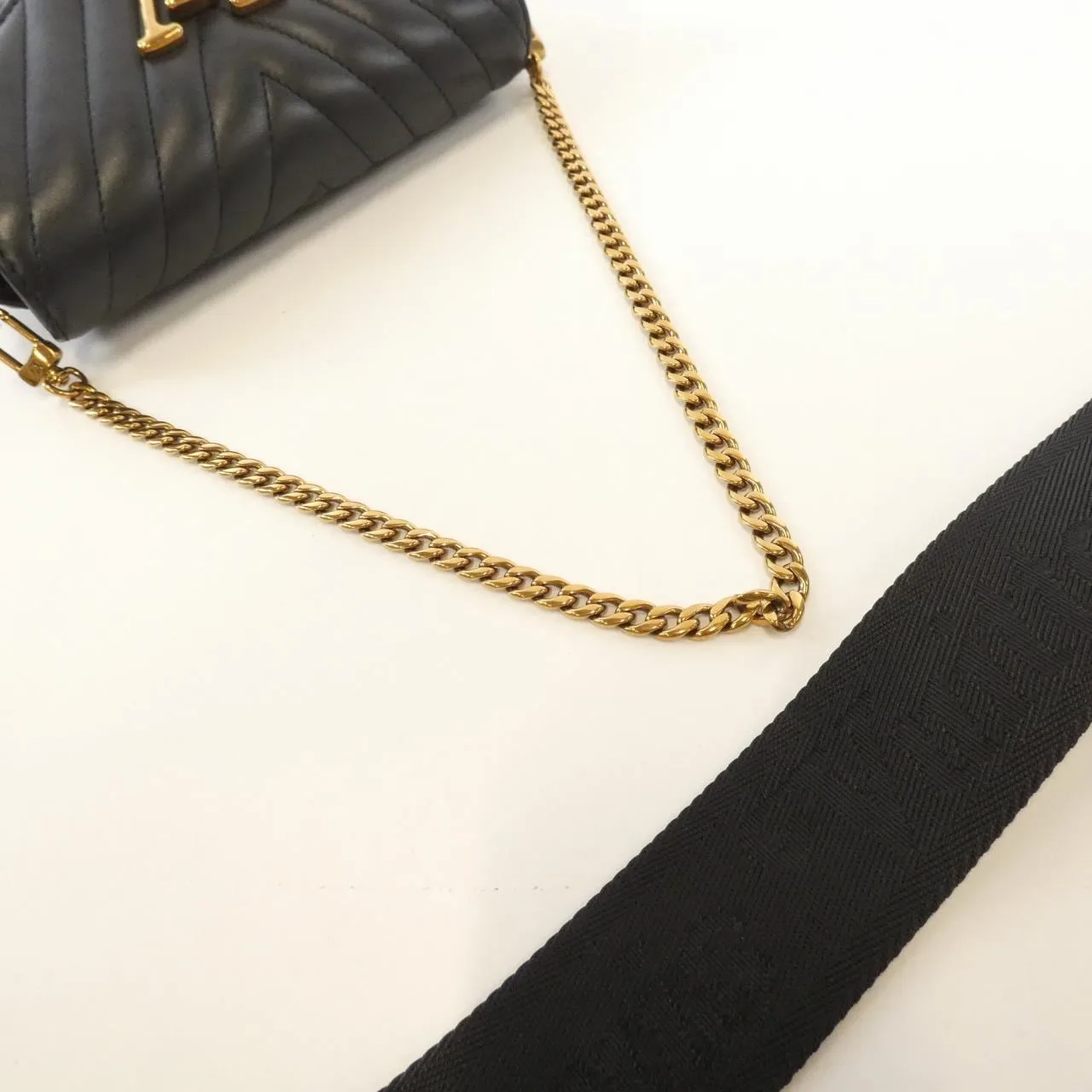 LOUIS VUITTON Pochette M56461 Shoulder 5