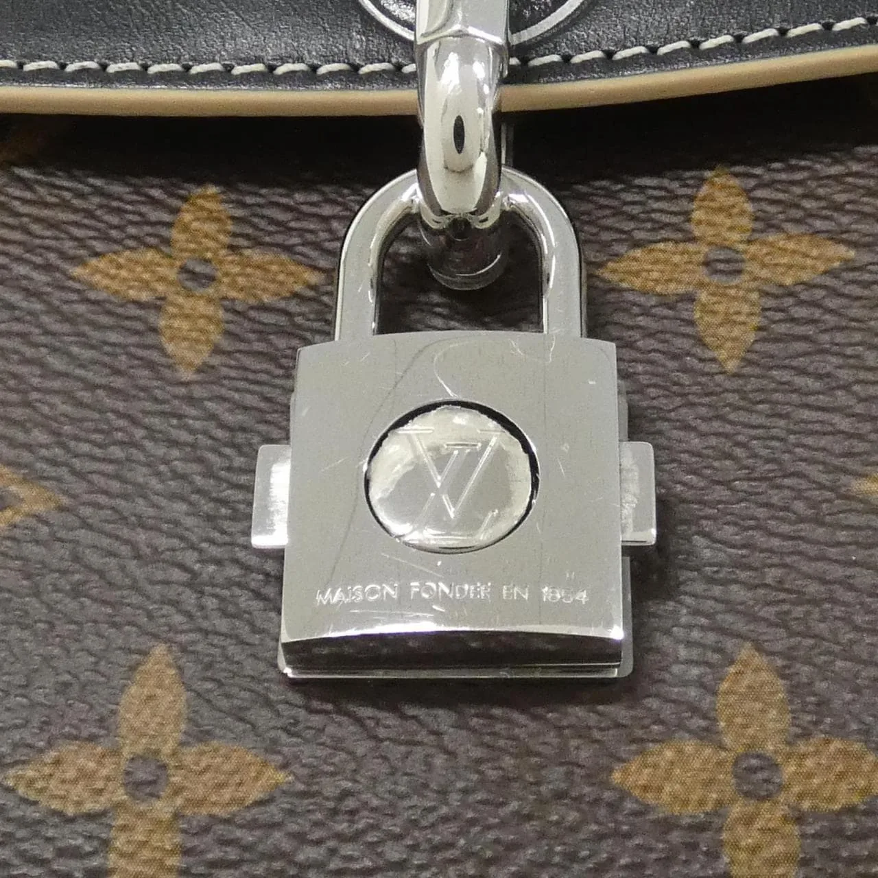 LOUIS VUITTON M44115 手提包 Monogram 4