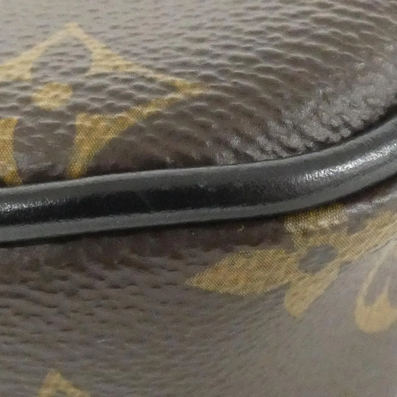 LOUIS VUITTON Christopher M69404 肩背包 Monogram 3