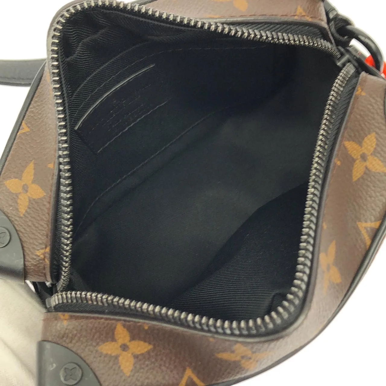 LOUIS VUITTON Soft Trunk M44480 肩背包 Monogram 黑色 Monogram 中古品A - 縮圖 7